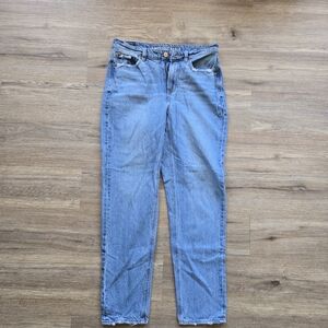 American Eagle Outfitters "Mom Fit" Straight Jeans